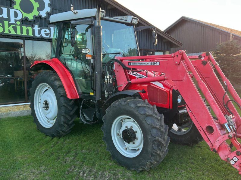 Massey Ferguson 5445 4WD Kun 5500 timer med frontlæsser