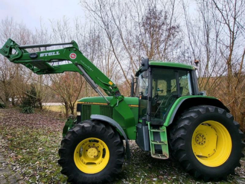 John Deere 6600