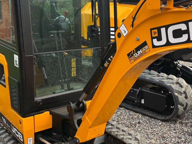 JCB 19C-1