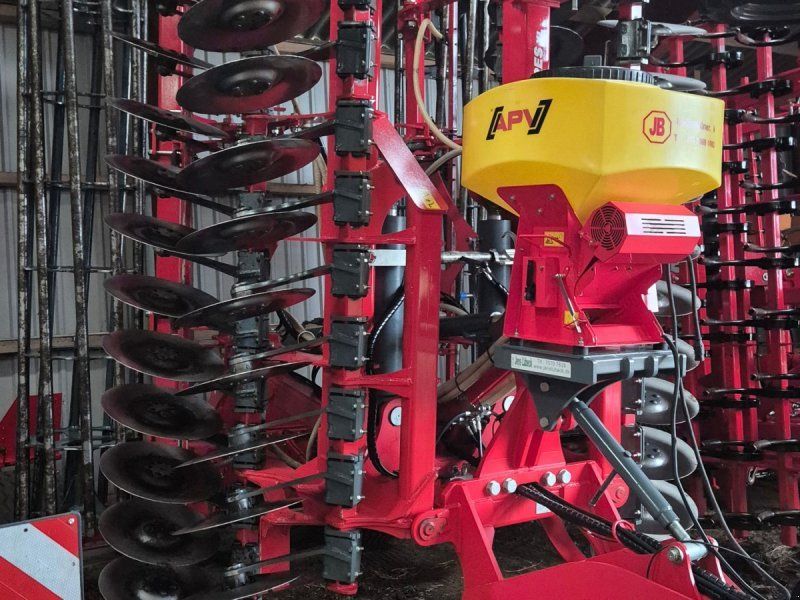 Unia Ares XL H 6 med APV PS 200 frøkasse