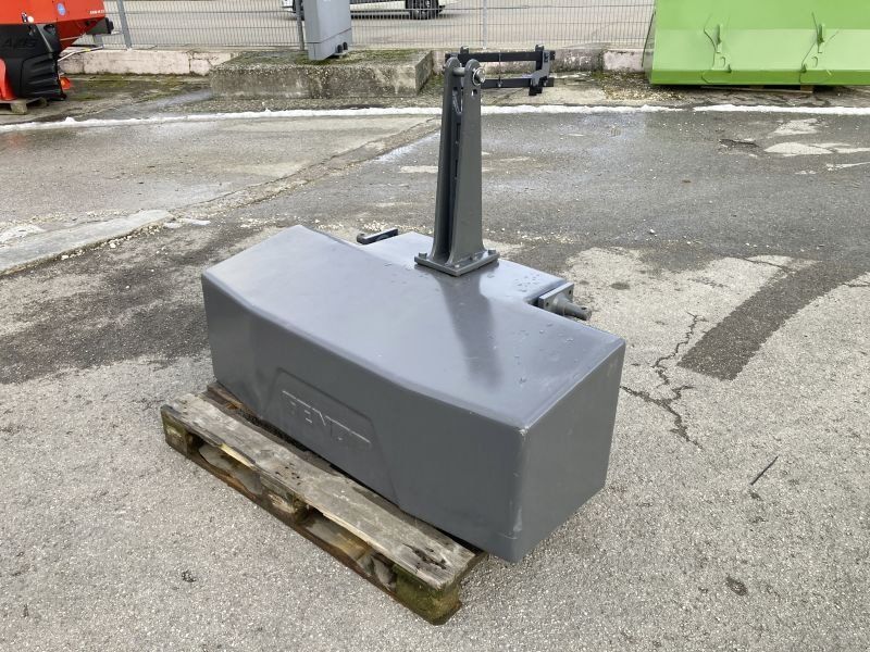 Fendt GEWICHT 2500 KG