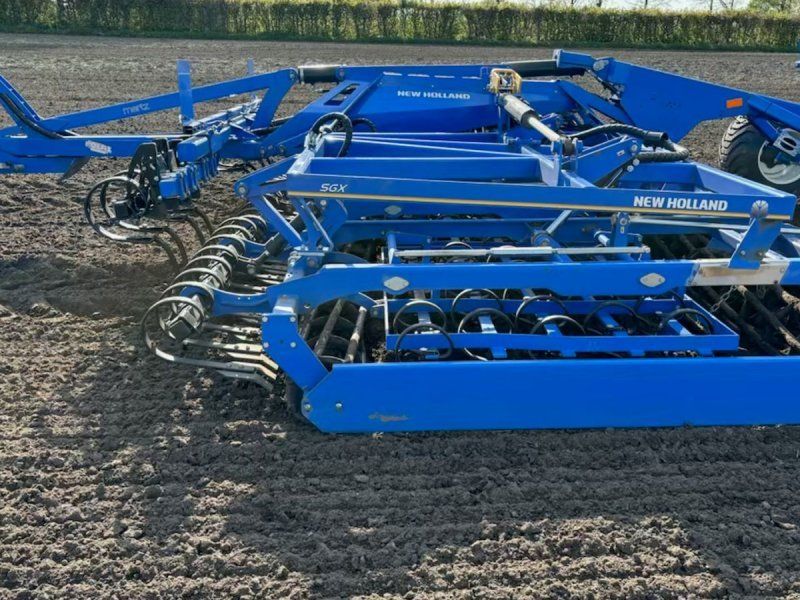 New Holland SGX620