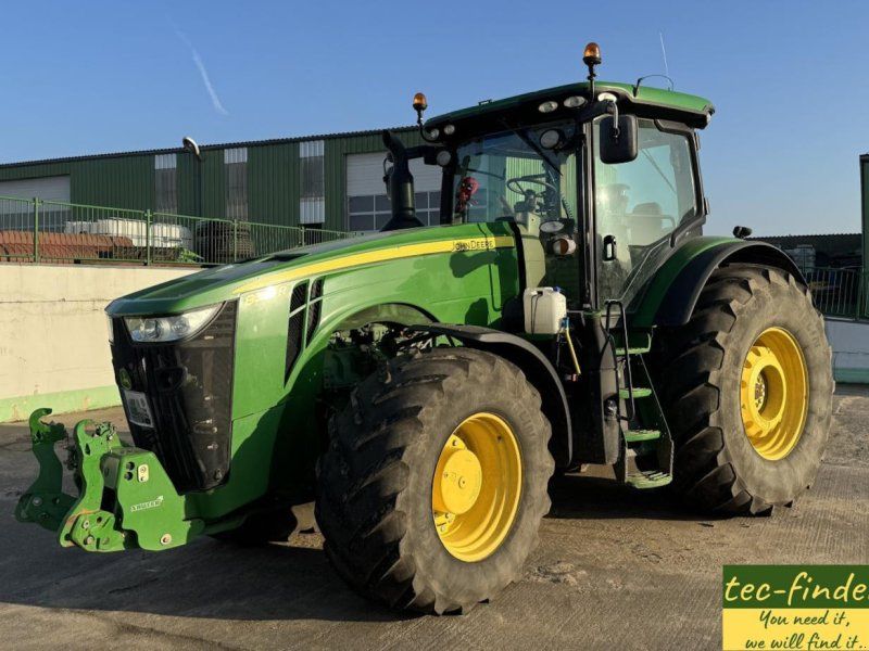 John Deere 8320 R