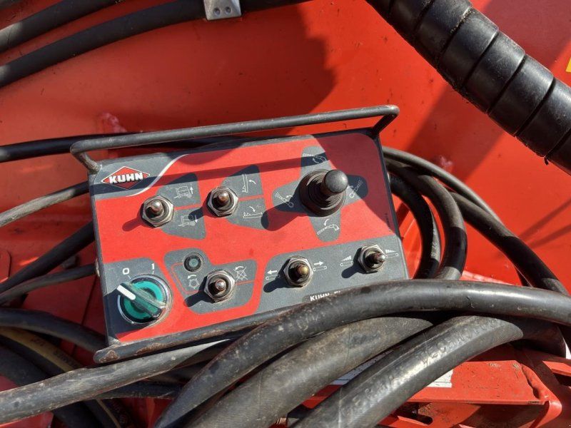 Kuhn PRIMOR 2060M