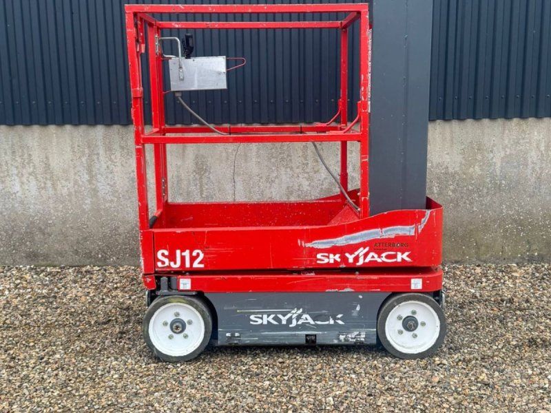 Skyjack SJ12
