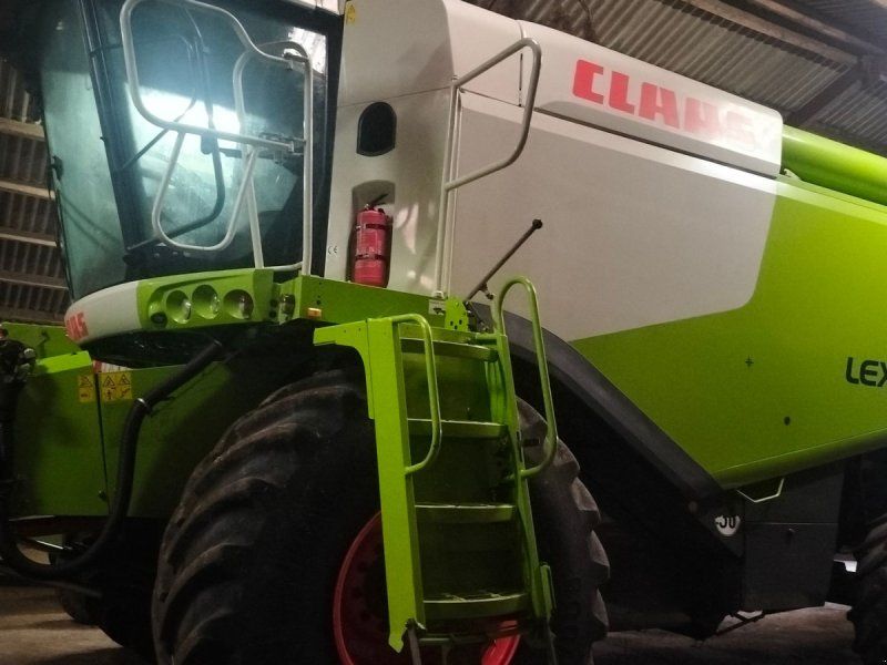 Claas LION 670