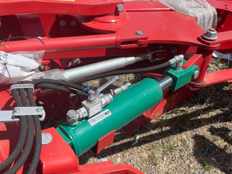 Kverneland LB100-300-5HD