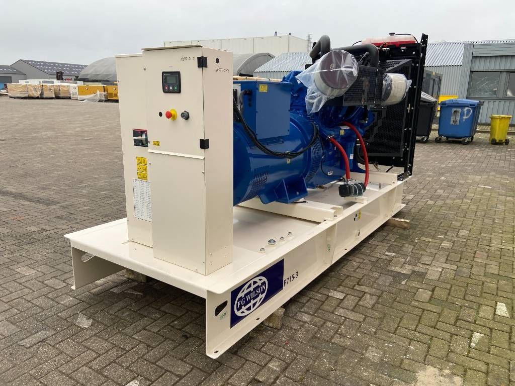 FG Wilson P715-3 - 715 kVA Open Genset - DPX-16023-O