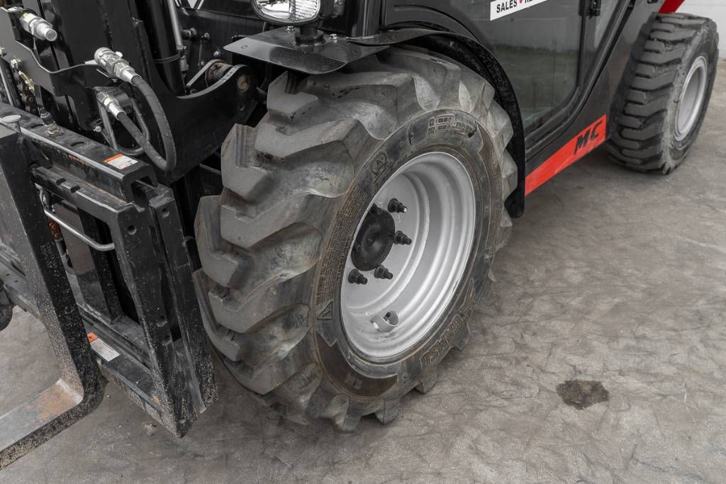 Manitou MC 30-4