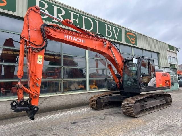 Hitachi ZX 210 LC-5B