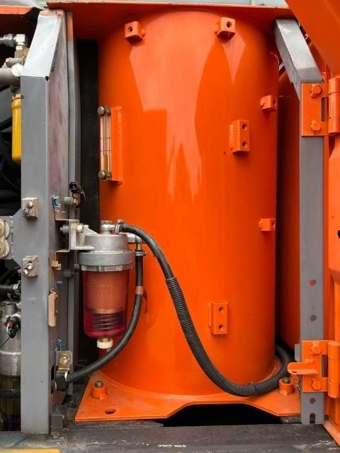 Hitachi ZX 210 LC-5B