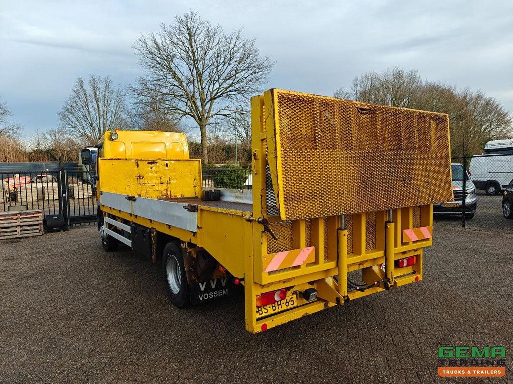 DAF LF 55.220 4x2 Daycab Euro 3 - Manual transmission - 6.12m ramp - Analogue speedometer 10/2026 MOT