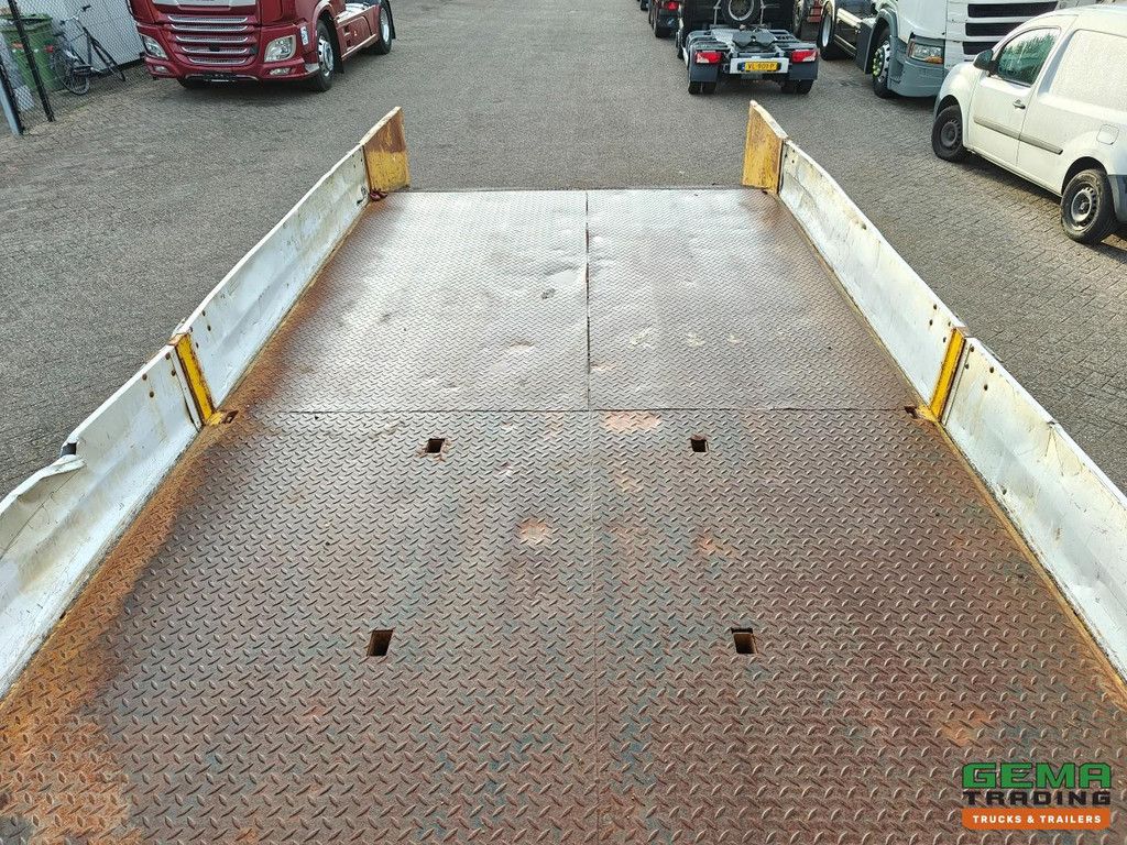 DAF LF 55.220 4x2 Daycab Euro 3 - Manual transmission - 6.12m ramp - Analogue speedometer 10/2026 MOT