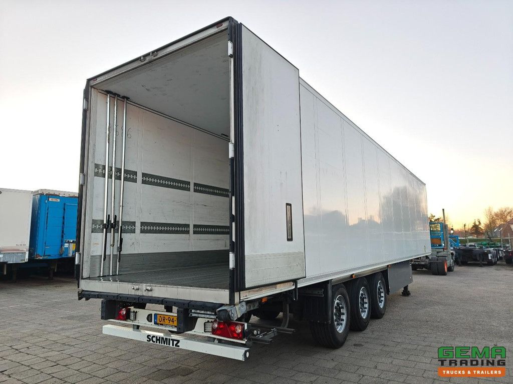 Schmitz Cargobull N/A schmitz 3-achs-lkw – scheibenbremsen – kühltransporte – carrier vector 1550 – 2161 betriebsstunden – palettenboxen – tüv bis 03/2026