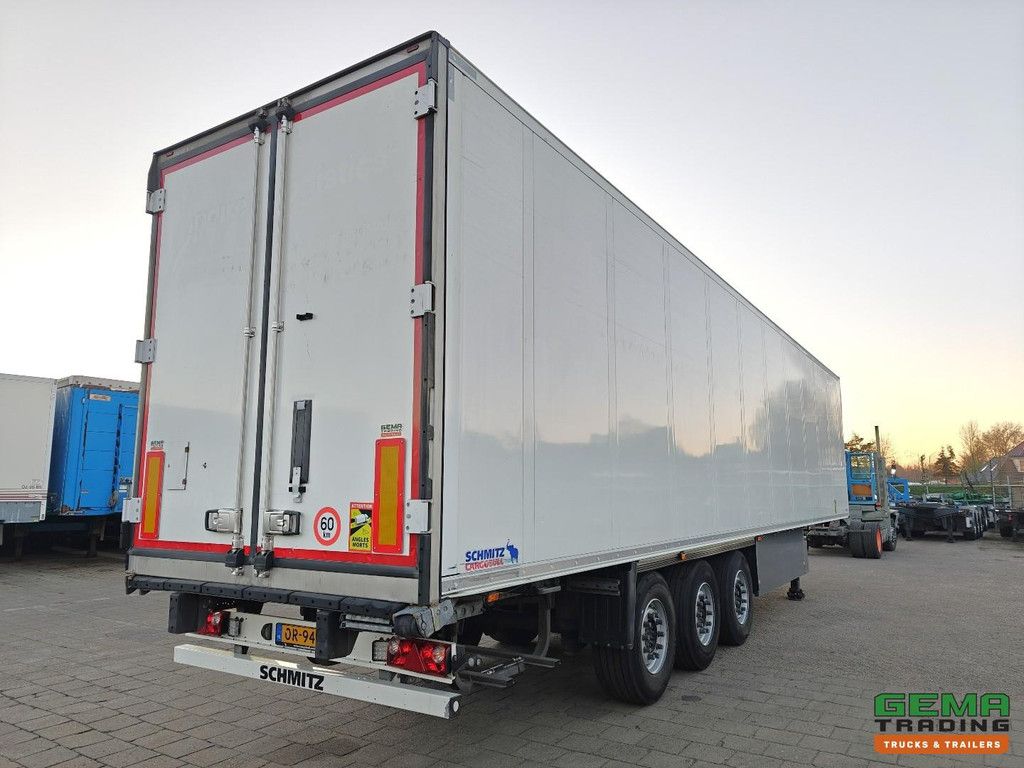 Schmitz Cargobull N/A schmitz 3-achs-lkw – scheibenbremsen – kühltransporte – carrier vector 1550 – 2161 betriebsstunden – palettenboxen – tüv bis 03/2026
