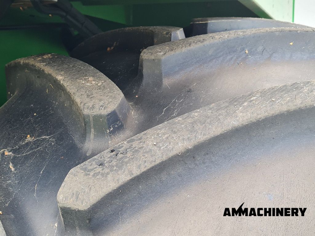 John Deere 7400 forage harvester