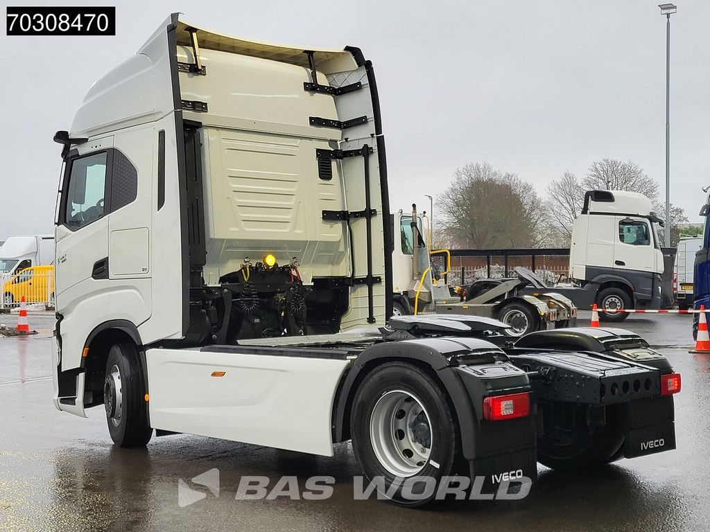 Iveco S-Way 500 4X2 NEW! 2xTanks Standklima LED Navi