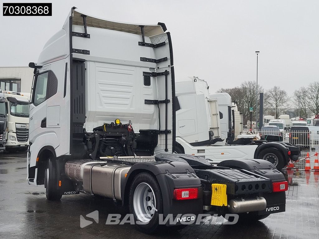Iveco S-Way 500 4X2 NEW! Mega 2xTanks Standklima LED Navi