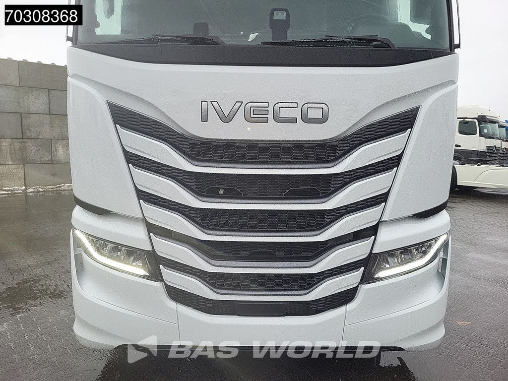 Iveco S-Way 500 4X2 NEW! Mega 2xTanks Standklima LED Navi
