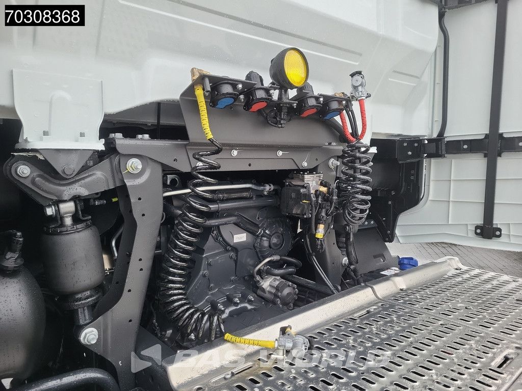 Iveco S-Way 500 4X2 NEW! Mega 2xTanks Standklima LED Navi