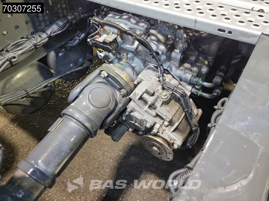 Mercedes Actros 1943 4X2 StreamSpace NL PTO