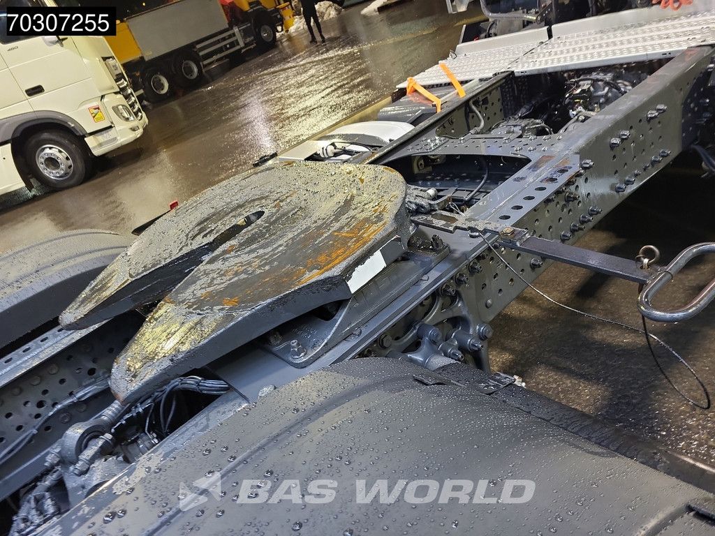 Mercedes Actros 1943 4X2 StreamSpace NL PTO