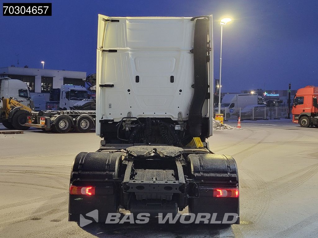 Mercedes Actros 1845 4X2 GigaSpace Retarder MirrorCam Navi Euro 6