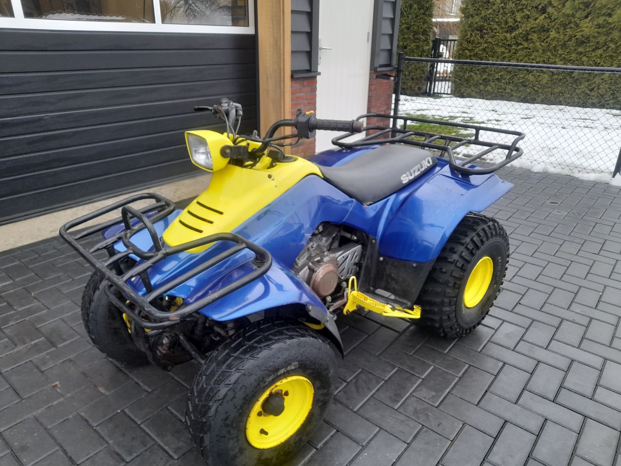 Suzuki LT160 quad