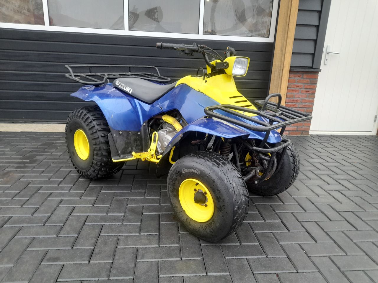 Suzuki LT160 quad