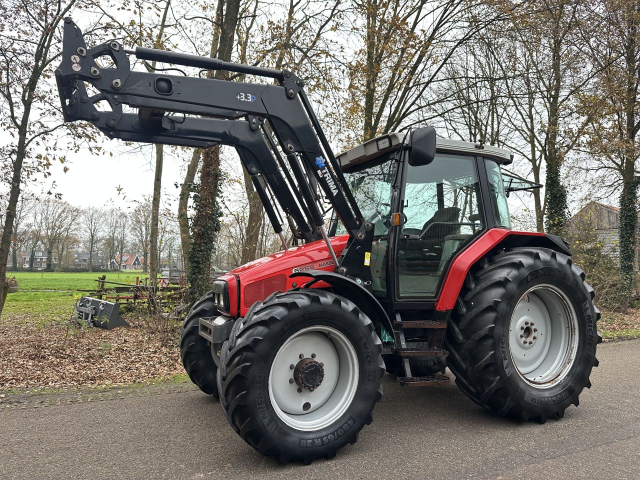Massey Ferguson 6255