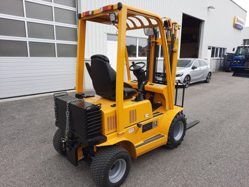 Eurotrac AGRI-12 GELÄNDESTAPLER