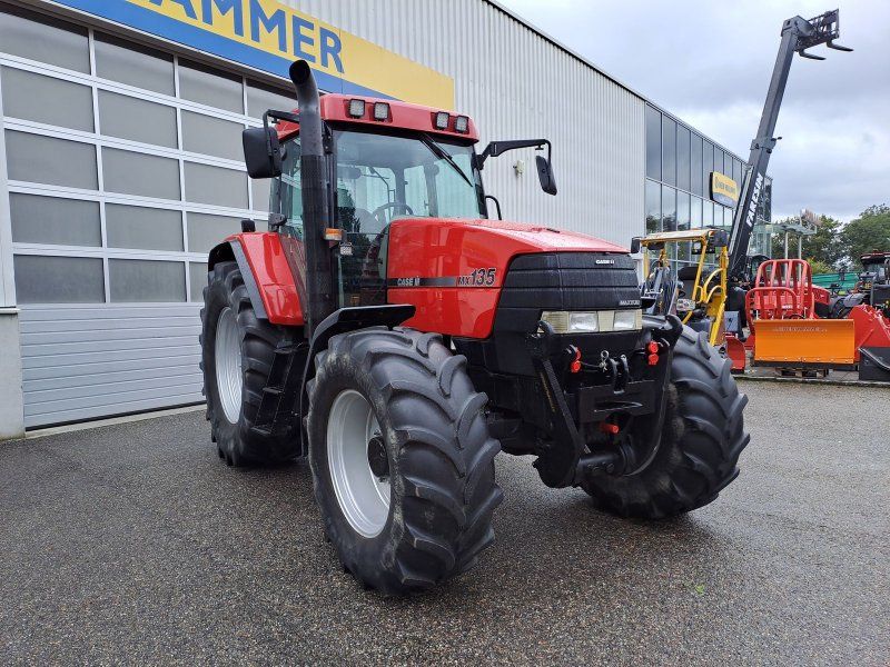 Case IH MX 135