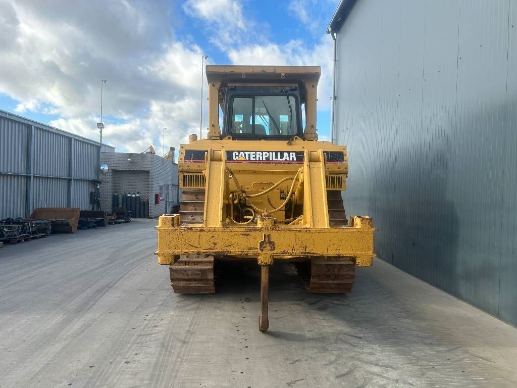 CAT D7R II