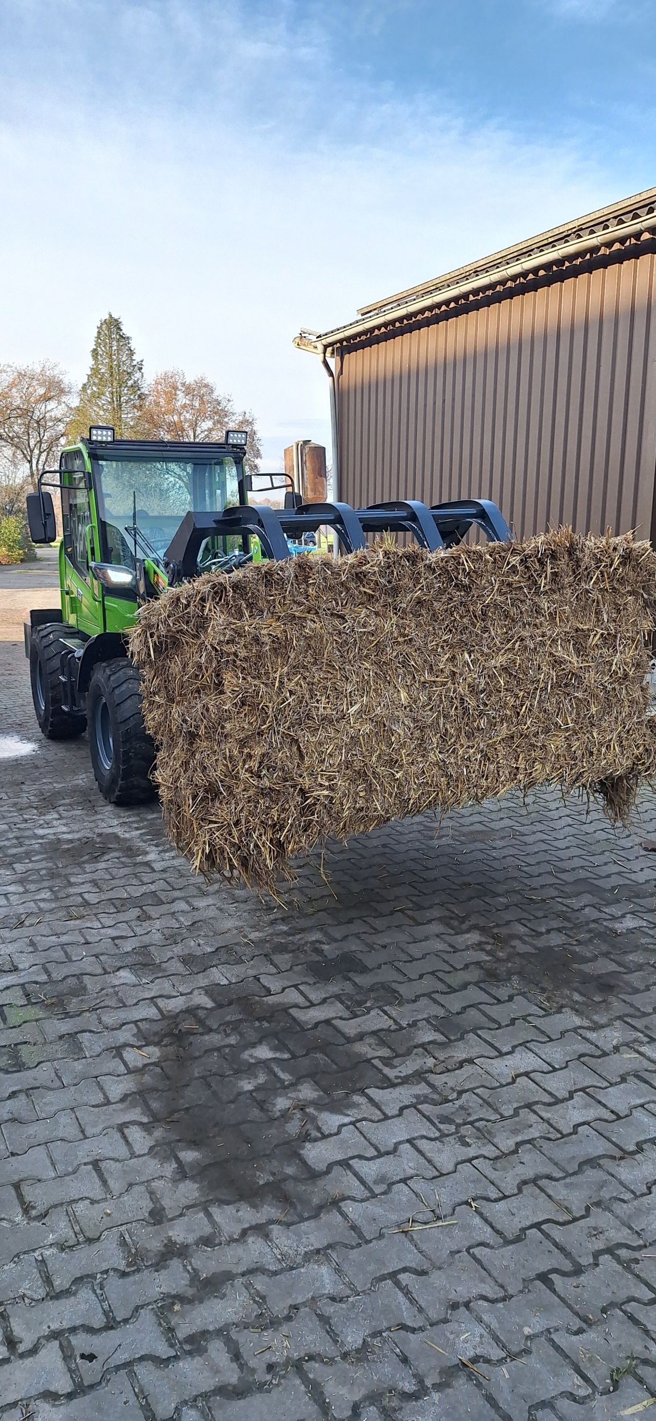 Shovel ZL 920 NIEUW! En veel hulpstukken!