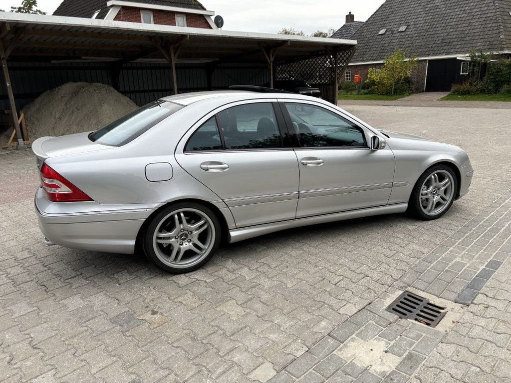 Mercedes-Benz C-klasse C55 AMG V8 Aut. Navi, Leer, Schuif/kantel dak, Youngtimer/Topstaat.