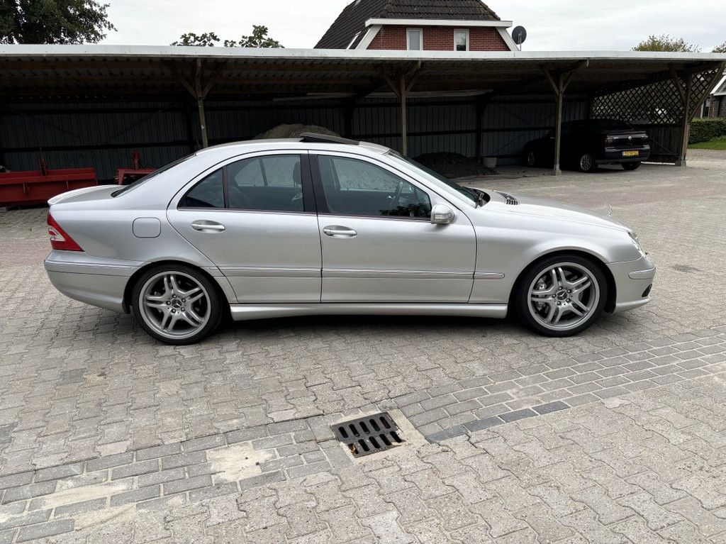 Mercedes-Benz C-klasse C55 AMG V8 Aut. Navi, Leer, Schuif/kantel dak, Youngtimer/Topstaat.