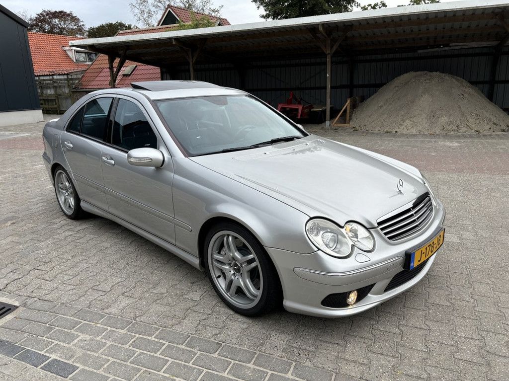 Mercedes-Benz C-klasse C55 AMG V8 Aut. Navi, Leer, Schuif/kantel dak, Youngtimer/Topstaat.