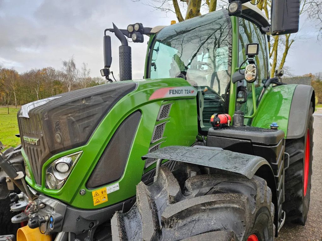 Fendt 724 S4 Profi Plus (718 720 722 )