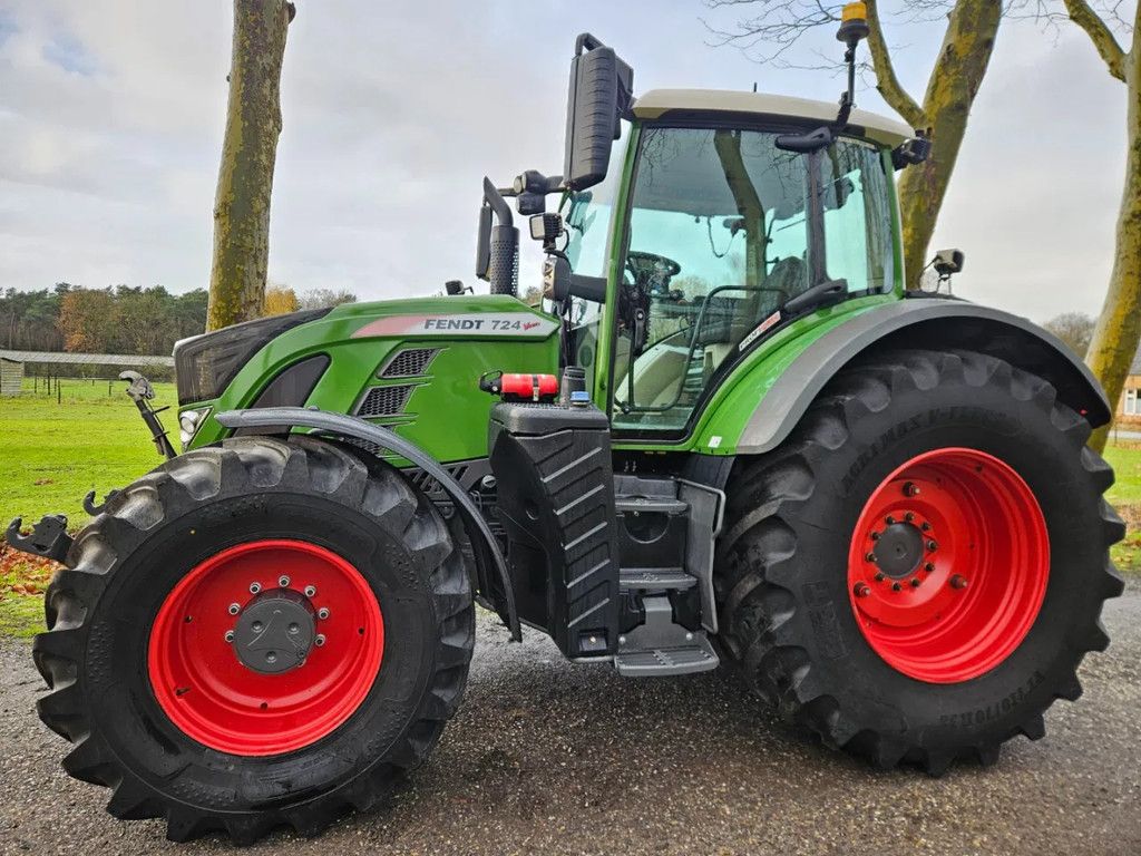 Fendt 724 S4 Profi Plus (718 720 722 )