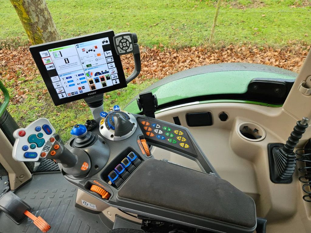 Fendt 724 S4 Profi Plus (718 720 722 )