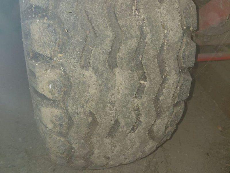 Pöttinger Ladeprofi 2