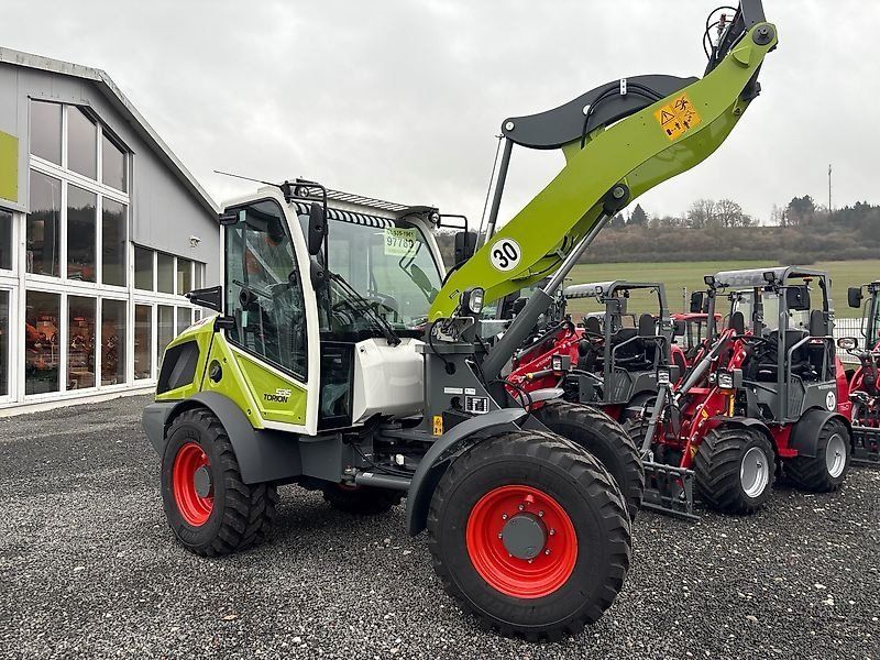 Claas TORION 535