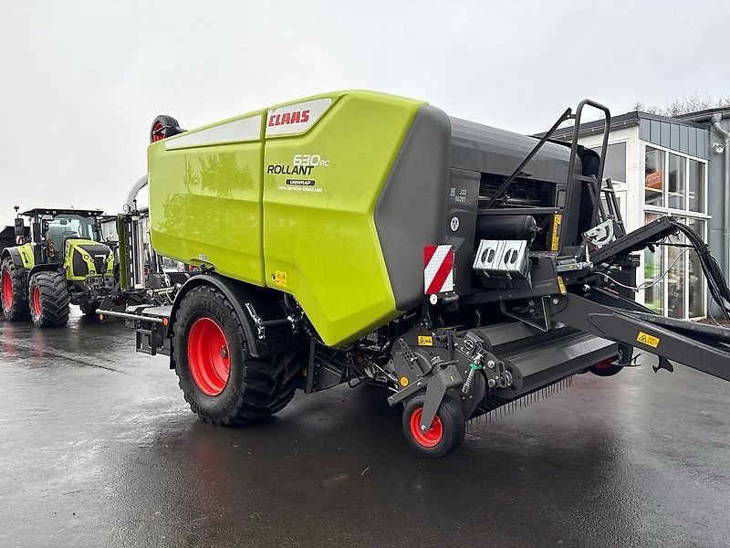 Claas ROLLANT 630 RC UNIWRAP