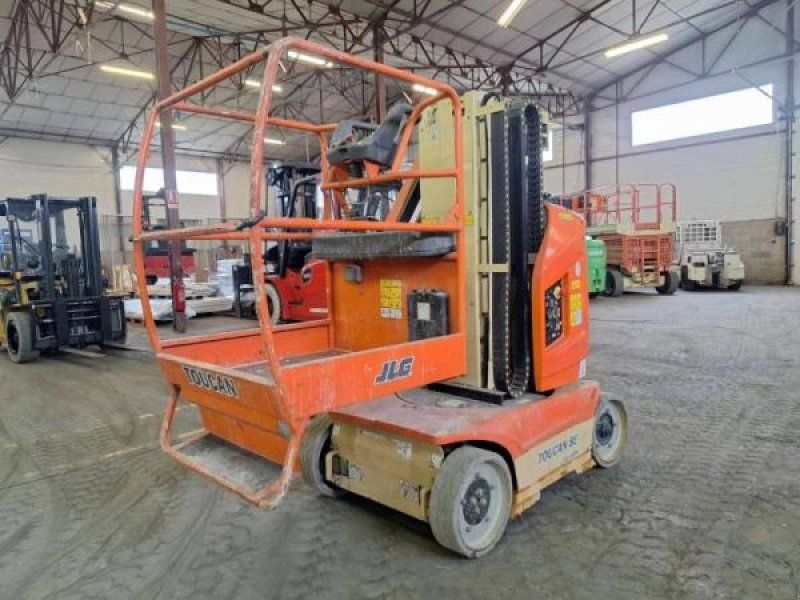 JLG Toucan 8E