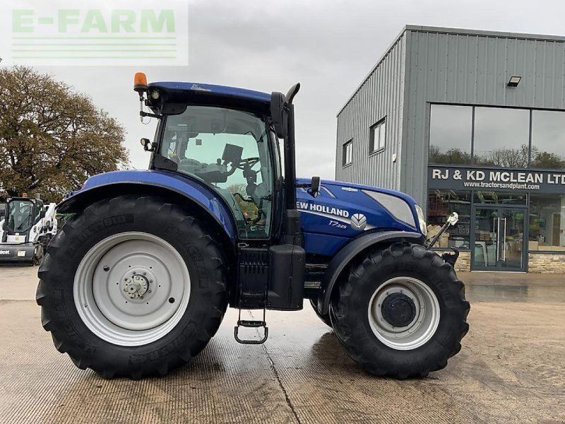 New Holland t7.225 blue power  (st25102)