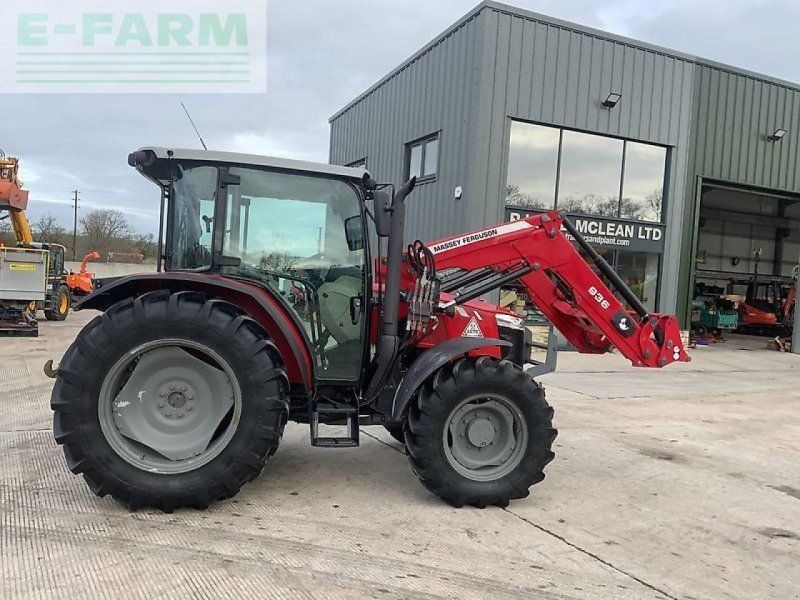 Massey Ferguson 4707  (st25398)