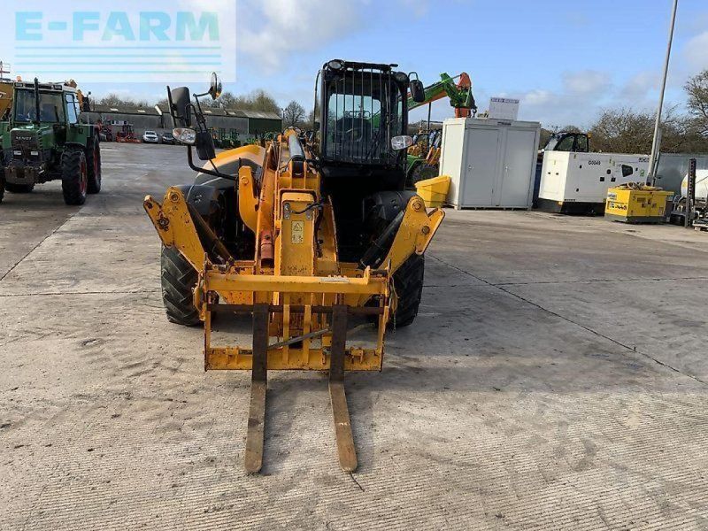 JCB 535-125 hi viz tele (st24979)