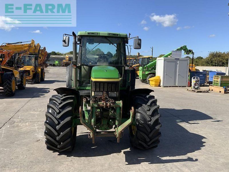 John Deere 6810  (st23891)