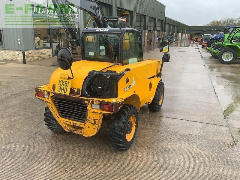 JCB 520-40 tele (st25356)