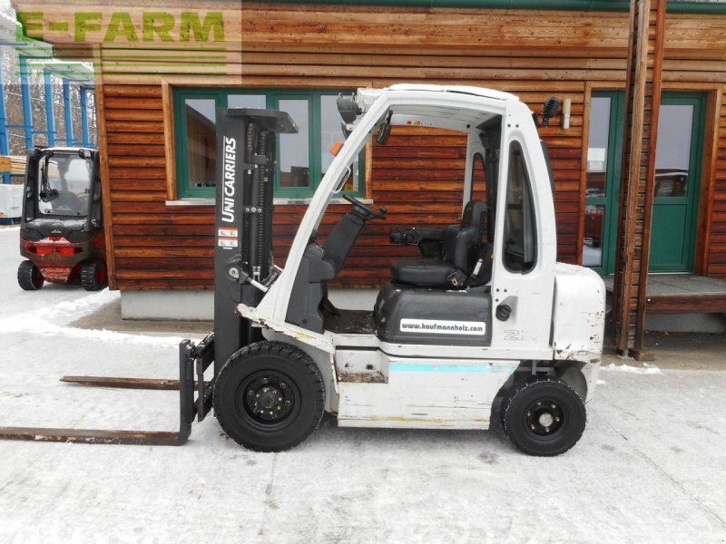 Nissan y1d2a25q triplex 4,3m